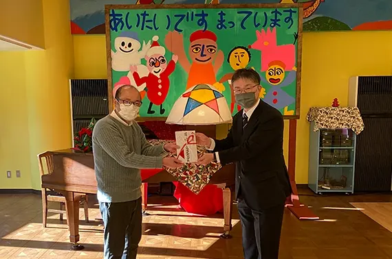 社会福祉法人への寄付金をする社長